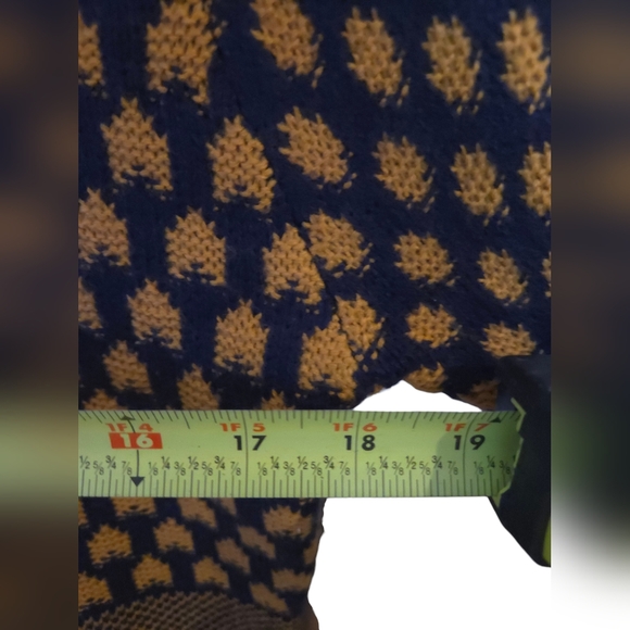 Romeo + Juliet - Patterned Knit Midi Dress Yellow & Navy EUC - Picture 8 of 9